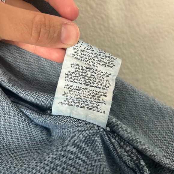 XL Wrangler Women's Classic Blue Jean Jacket - Picture 10 of 11